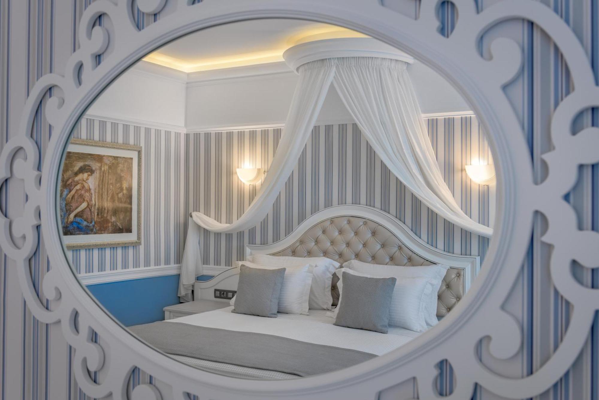 Rodos Palladium Leisure & Wellness Mourátagas Exterior photo A bedroom at the hotel